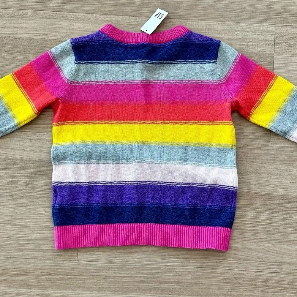 Gap multicolor sweater in 5T